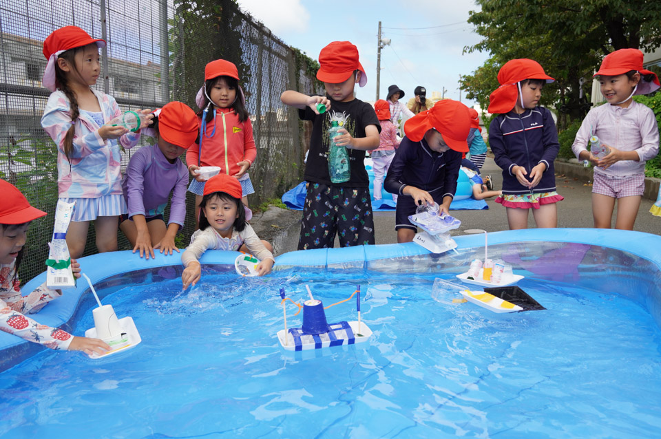 お泊まり保育 水遊び