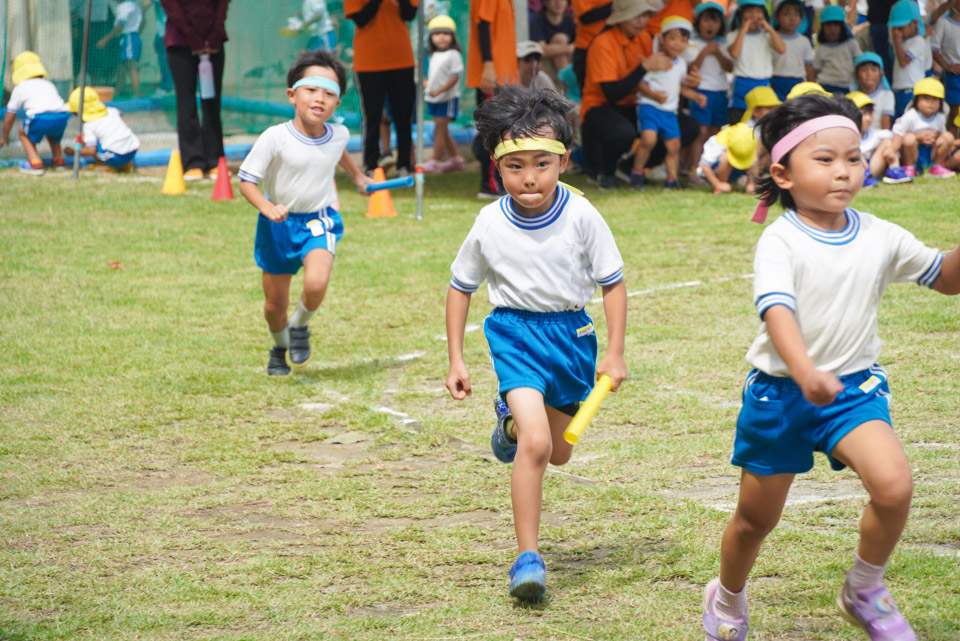 クララ幼稚園 運動会 クラス対抗リレー