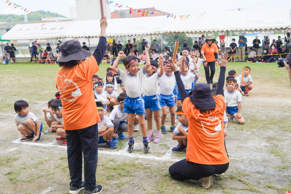 クララ幼稚園 運動会 クラス対抗リレー