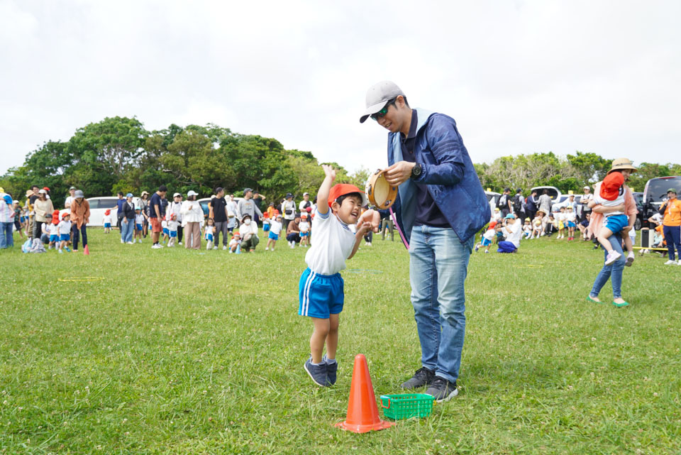 グスクロード公園で春の親子遠足。