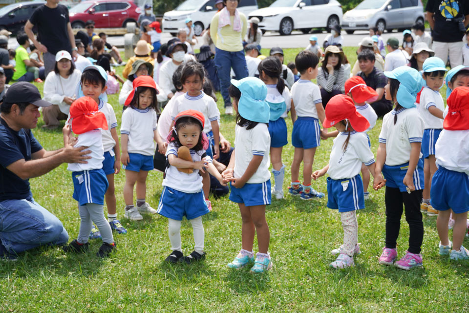 グスクロード公園で春の親子遠足。