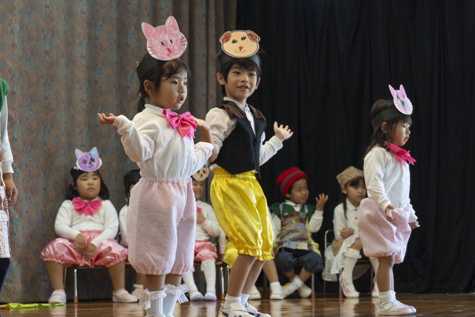 きく組「こびとのくつや」