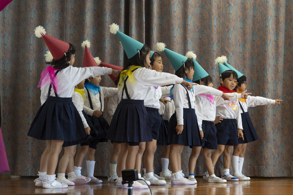 きく組「こびとのくつや」