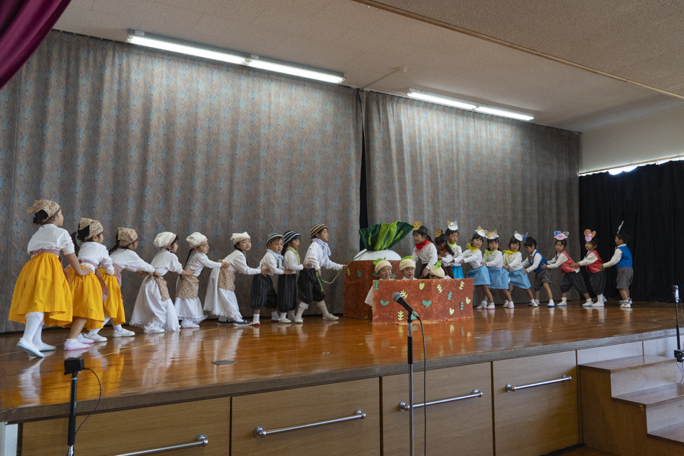 さくら組「おおきなかぶ」